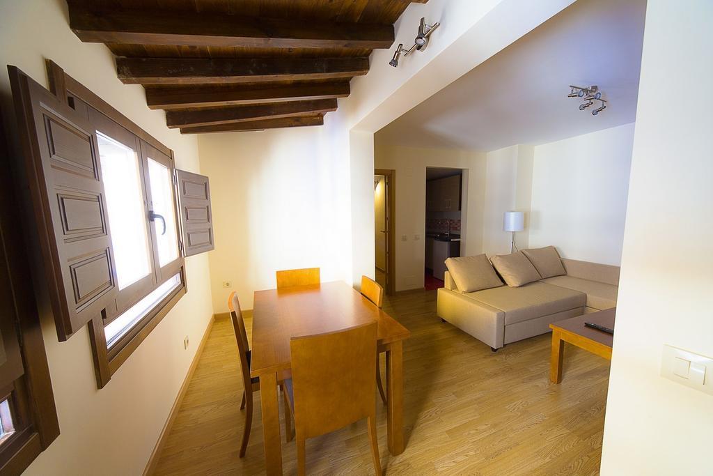 טולדו Apartamentos Del Casco חדר תמונה
